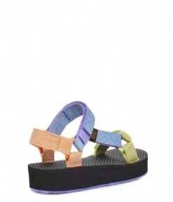 Teva K Midform Universal Metallic Metallic Lilac Multi -Teva 1131610C MLM 3 600